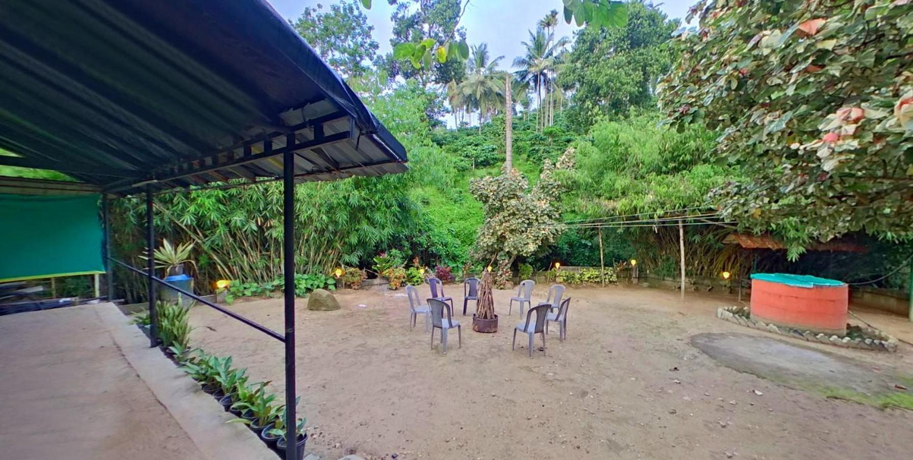 Wayanad Royal Stream Bed & Breakfast Калпата Екстериор снимка