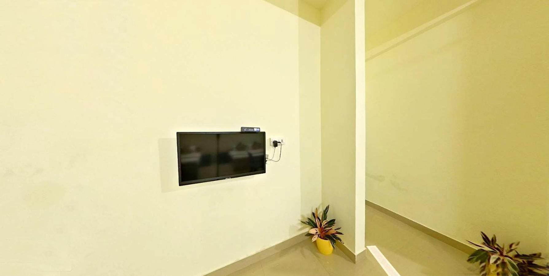Wayanad Royal Stream Bed & Breakfast Калпата Екстериор снимка